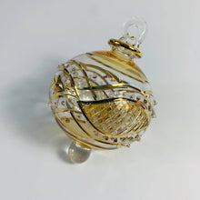 Load image into Gallery viewer, Dandarah (Ships from USA) - Blown Glass Small Ornament - Garland: Red