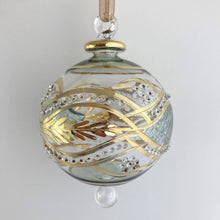Load image into Gallery viewer, Dandarah (Ships from USA) - Blown Glass Ornament - Garland Green