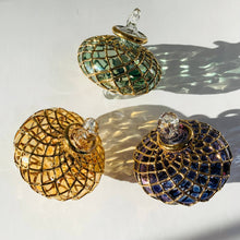 Load image into Gallery viewer, Dandarah (Ships from USA) - Blown Glass Small Ornament - Diamond Toupie: Pink
