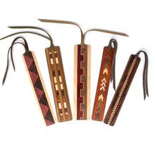 Load image into Gallery viewer, Mitercraft - Solid Pattern Designs Wooden Bookmarks