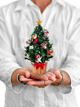 Load image into Gallery viewer, FreshCut Paper LLC - Mini Meowy Christmas Tree (10 Pop-up Greeting Cards)