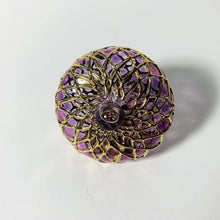 Load image into Gallery viewer, Dandarah (Ships from USA) - Blown Glass Small Ornament - Diamond Toupie: Purple