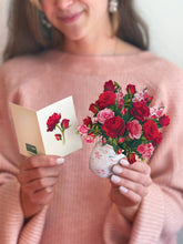 Load image into Gallery viewer, Fresh Cut Mini Blooming Roses