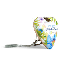 Load image into Gallery viewer, Art Heart Love You Grandma Floral