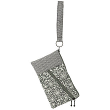 Load image into Gallery viewer, Beetle Wristlet 180 Midsummer Gray