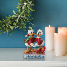 Load image into Gallery viewer, DSTRA Donald &amp; Daisy Mistletoe