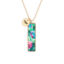 Load image into Gallery viewer, Hydrangea Ajisai Necklace