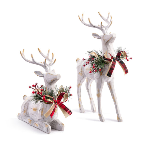 Lodge Wood Reindeer w/ Holly Set