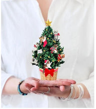 Load image into Gallery viewer, Fresh Cut Meowy Christmas Tree