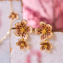 Load image into Gallery viewer, Mocha Enamel Flower Earrings