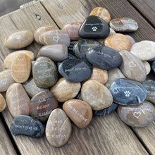 Load image into Gallery viewer, SHOPGIVECOURAGE - Inspirational Engraved River Rock - I'm praying for you