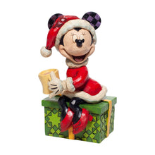 Load image into Gallery viewer, DSTRA Santa Minnie with Hot Chocolate